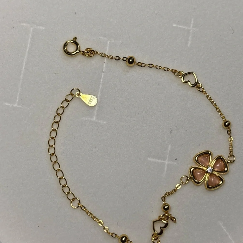 New Gold Plated Sterling Silver Four Leaf Clover Bracelet With Flower Box - Picture 6 of 9